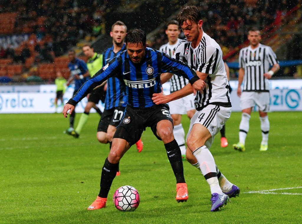 Suasana pertandingan Inter vs Juventus. (Foto: AP/Antonio Calanni)