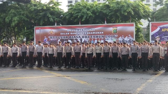 Polda Metro Jaya gelar Pasukan pengamanan KTT OKI. (Foto: MTVN/Arga Sumantri)