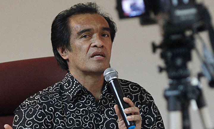 'Mengelola Kabinet Seperti Permainan Sepak Bola'