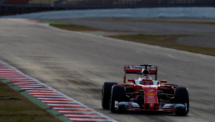 Tutup Sesi Sore, Raikkonen Raih Waktu Terbaik