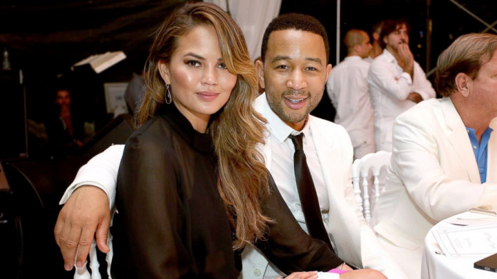 John Legend Risi Lihat Perseteruan Kanye West dan Taylor Swift