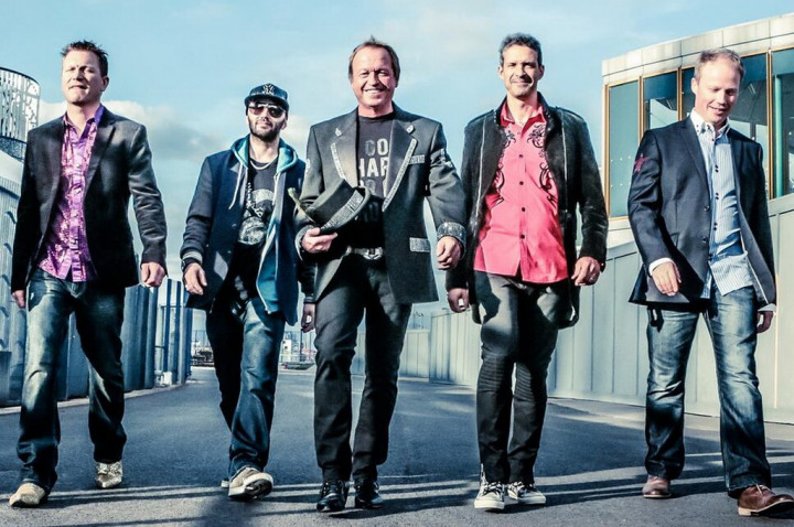 Level 42 Masih Memikat