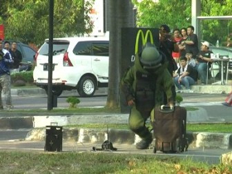 Tas Diduga Berisi Bom Ditemukan di Depan Restoran Cepat Saji di Medan