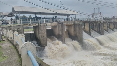 Bendung Katulampa Pagi Ini Siaga IV