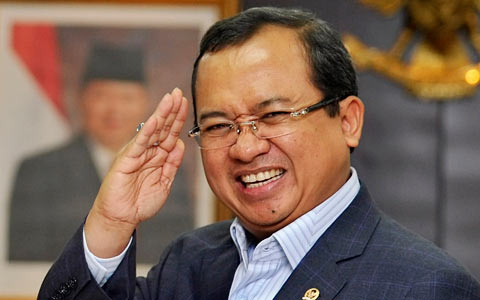 Nyalon Caketum, Priyo Punya Visi Misi Satukan Golkar