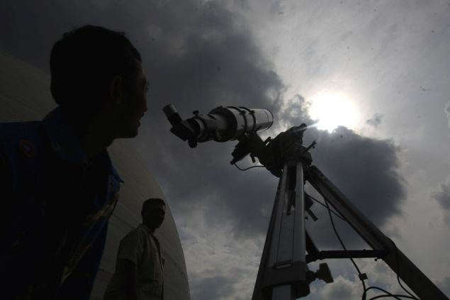 Pulau Plun Diserbu Peneliti dan Pemburu Gerhana