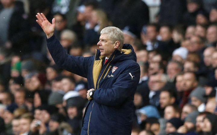 Tanggapan Wenger Usai Dicemooh Fan