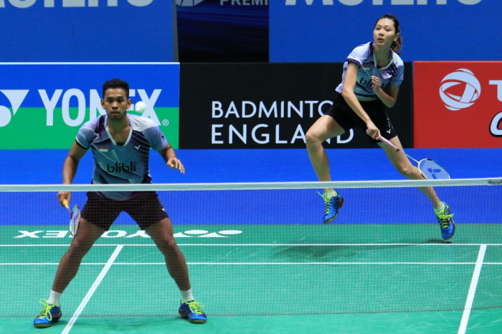 Edi/Gloria Tak Gentar Hadapi Owi/Butet