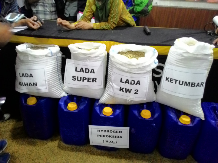 Beda Lada dan Ketumbar Asli dengan Palsu