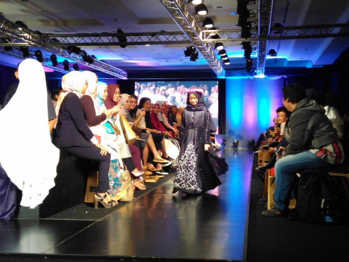 Model Cilik Jadi Pusat Perhatian di IFW 2016