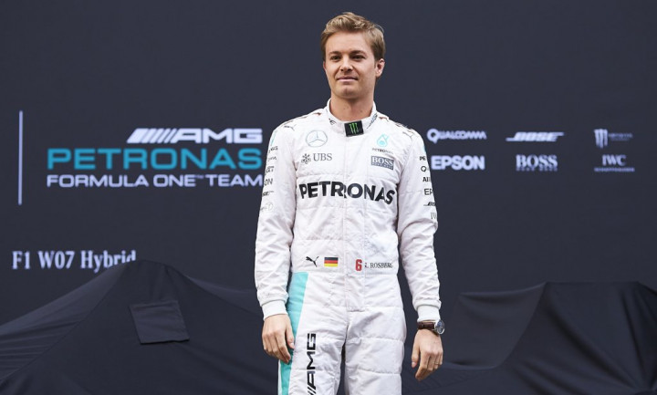 Tekad Rosberg Hentikan Laju Hamilton Musim Ini