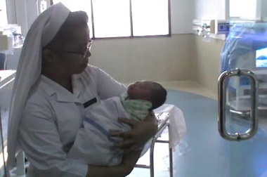 Bayi Ditemukan di Depan Rumah Gubernur Masih Dirawat di RS