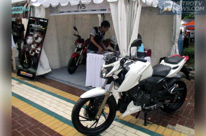 TVS Siap Kirim Apache RTR 200 ke Konsumen pada April 2016