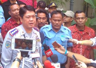 Pemerintah Jebak Grab Car dan Uber Taksi