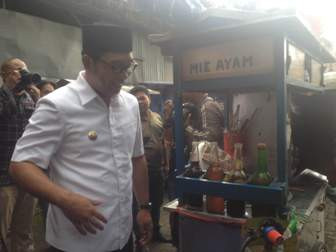 Ridwan Kamil Pastikan Tata Ulang Lokasi Baru PKL Purnawarman