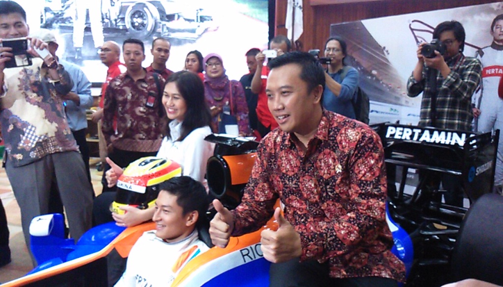 Rio Haryanto dan Menpora (Foto: MTVN/Rendy)