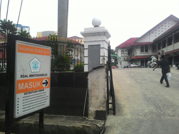 Jenazah Kebakaran RSAL Mintohardjo Dibawa ke RS Polri Kramatjati