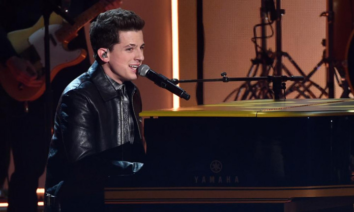Charlie Puth Hapus Permintaan Maaf untuk Justin Bieber