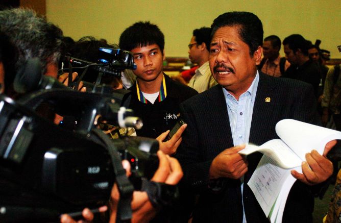 Komisi V Persilakan Budi Buka-bukaan di KPK