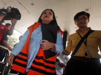 Tersangka Suap Proyek Jalan Dicecar soal Aliran Uang