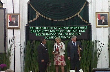 Deddy Mizwar Promosikan Keindahan Jabar kepada Putri Belgia