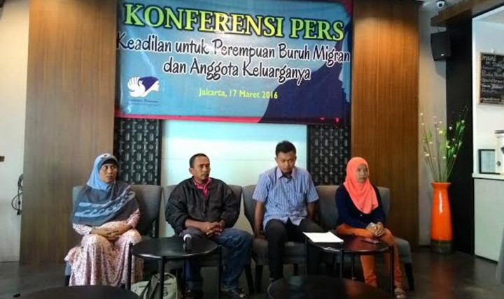 Dua Keluarga Buruh Migran Ini Menuntut Keadilan