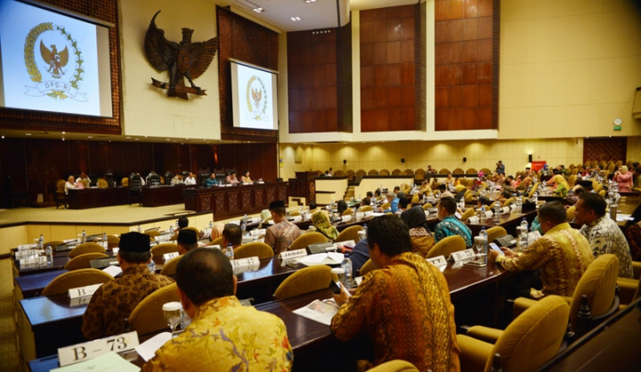 Irman Tolak Teken Tata Tertib, Sidang Paripurna DPD Ricuh