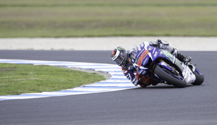 Lorenzo Pimpin Latihan Bebas Pertama