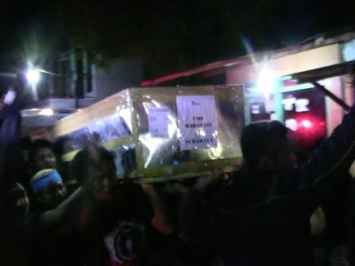 Jenazah Terduga Anggota Kelompok Santoso Tiba di Solo