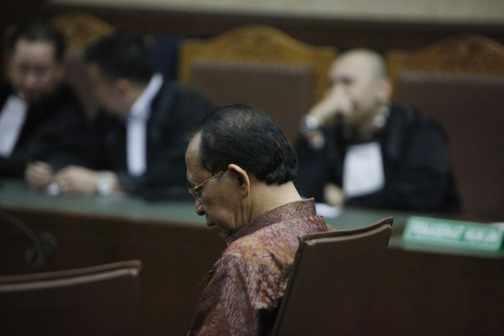 Suryadharma Ali Sempat Terjatuh