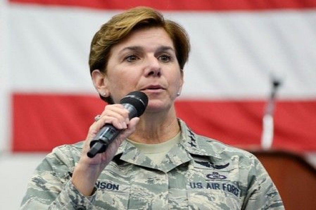 Jenderal Lori Robinson. (Foto: REUTERS/U.S. Air Force/Senior Airman Katrina M. Brisbin/Handout via Reuters)
