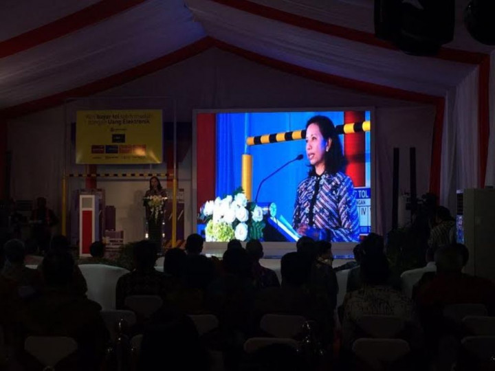 Menteri Rini Beri Sinyal BGS Pegang Jabatan Strategis di BUMN