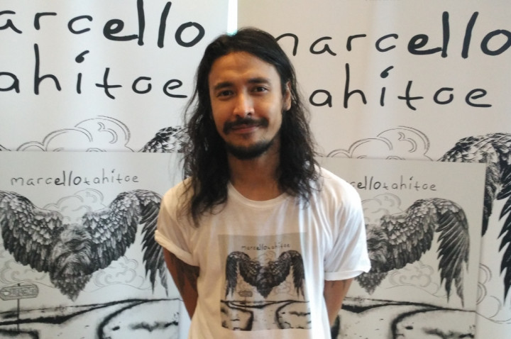 Marcello Tahitoe Biasa Balas Ratusan Pesan Penggemar di Medsos
