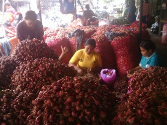 Harga Bawang Merah di Solo Masih Tinggi