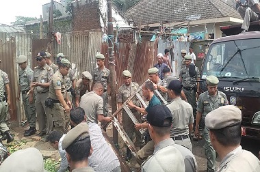 Jelang Sistem Satu Arah, PKL di Bogor Ditertibkan