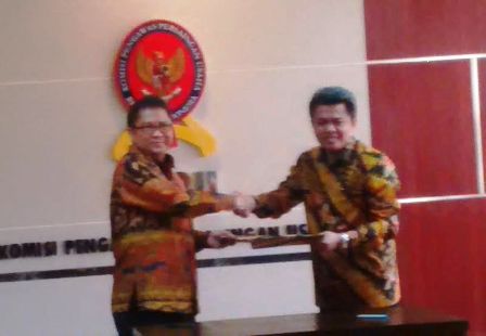 KPPU-Menkominfo Teken MoU Persaingan Industri Komunikasi
