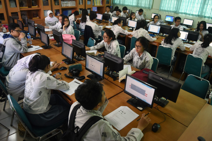 Djarot Prihatin dengan Mental Guru dan Siswa di Jakarta