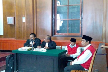 Walhi Ungkap Hariono, Kades dengan Penghasilan Rp1 M per Bulan