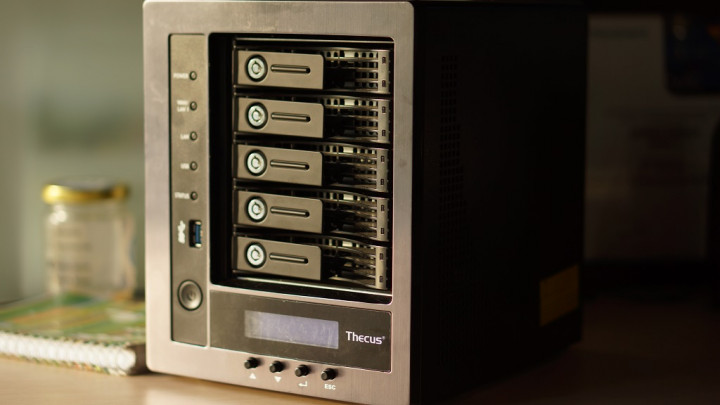 Thecus N5810 Pro, Tangguh Tapi Rumit