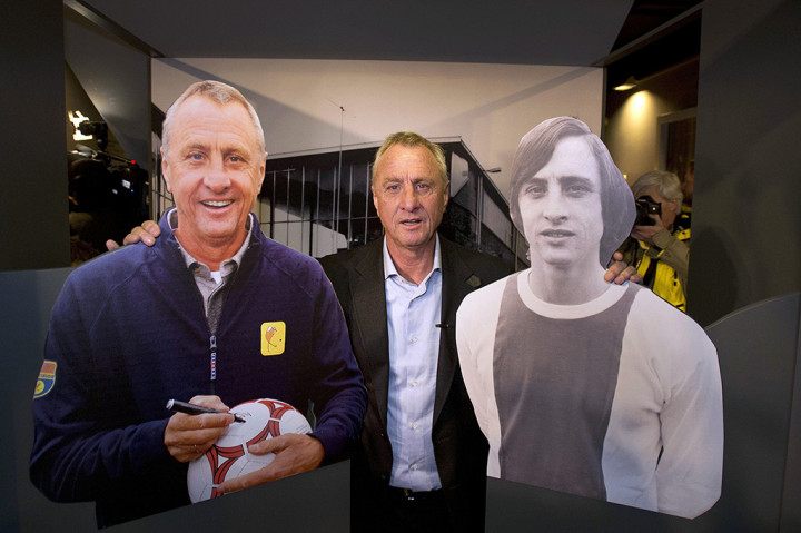 Legenda Sepak Bola Johan Cruyff Tutup Usia