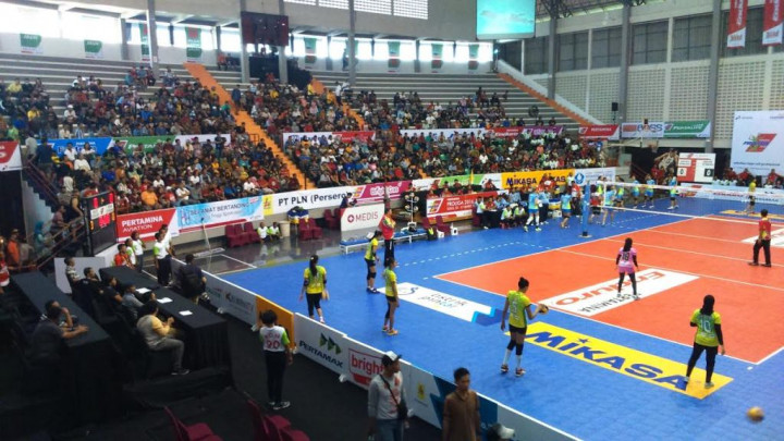 Antusiasme Masyarakat Solo Saksikan Laga Perdana Putaran Kedua Proliga