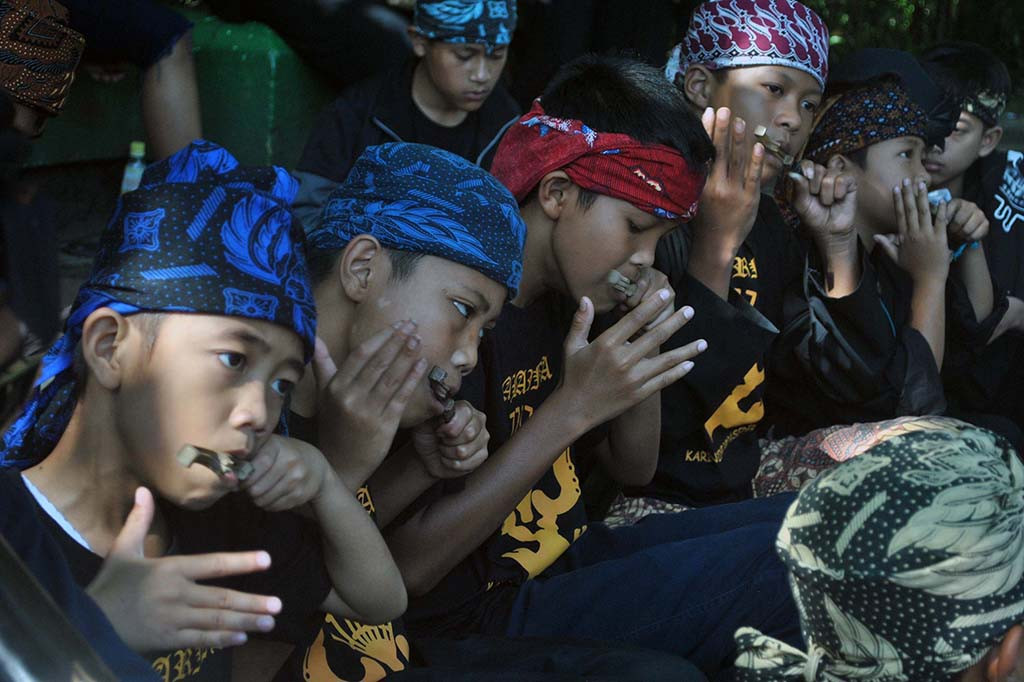 Mengenal Kesenian Sunda Karinding