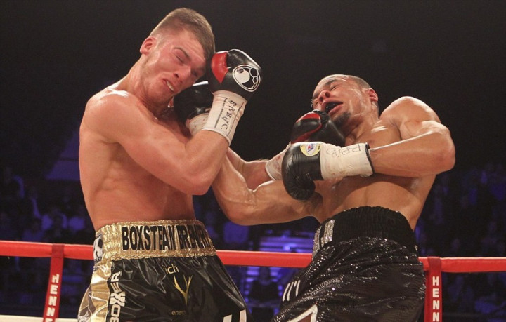 Petinju Asal Inggris Koma Usai KO pada Ronde ke-10