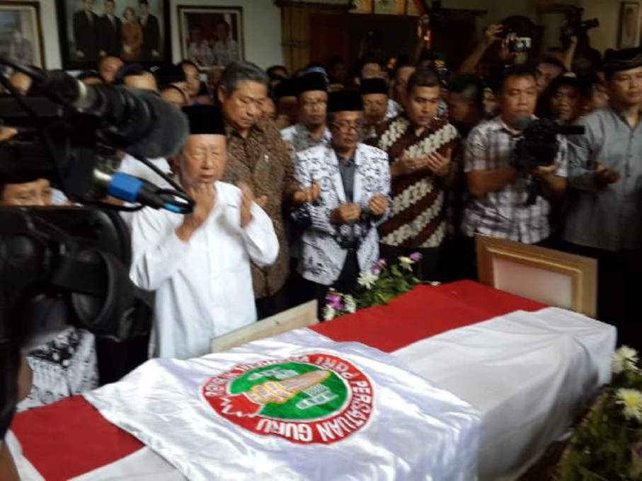 Jenazah Sulistiyo. (Metrotvnews.com/Deo Dwi Fajar)