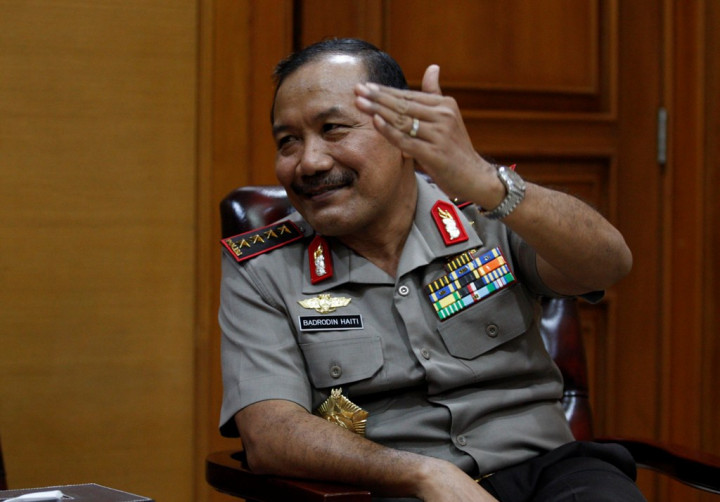 Kelompok Santoso Terbelah