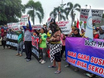 Nelayan Pati Minta Menteri Susi Dicopot