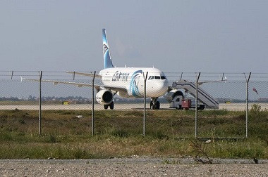 Pembajak EgyptAir Bebaskan Hampir Semua Penumpang