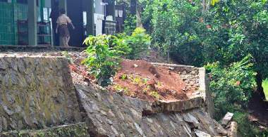 Disdik Pandeglang Tak Punya Anggaran Perbaiki Sekolah Terancam Longsor