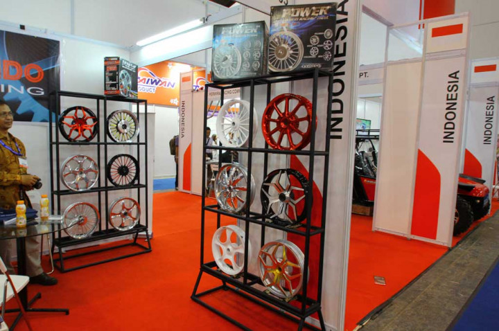 Pelek Buatan Bantul Unjuk Kualitas di Pameran Komponen