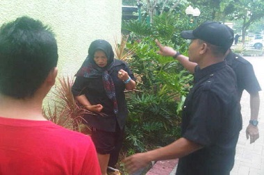 Seorang Perempuan <i>Ngamuk</i> di Festival Durian Banten 2016